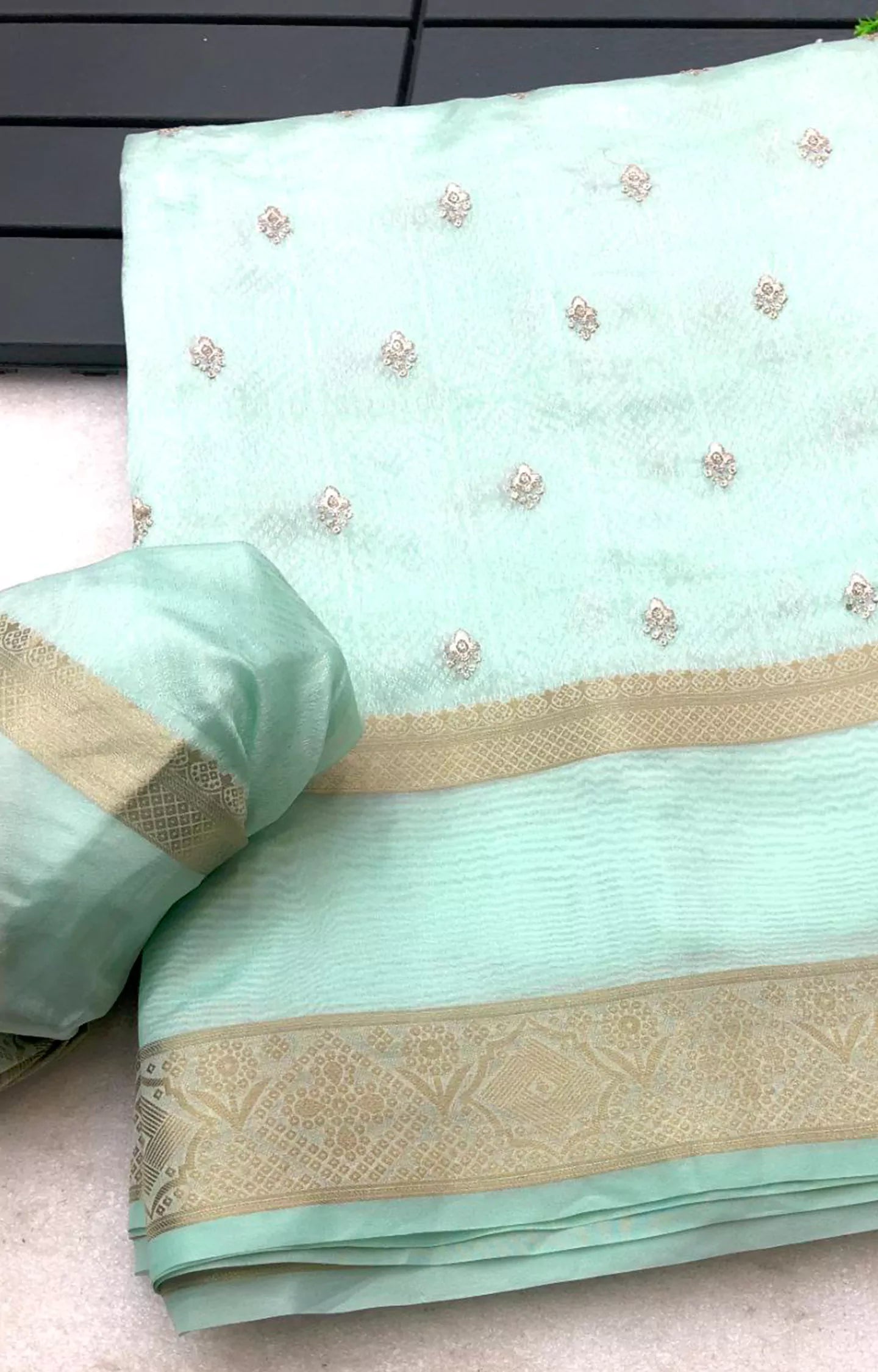 SWILLA SOFT CHANDERI SILK SELF WEAVING SAREE.