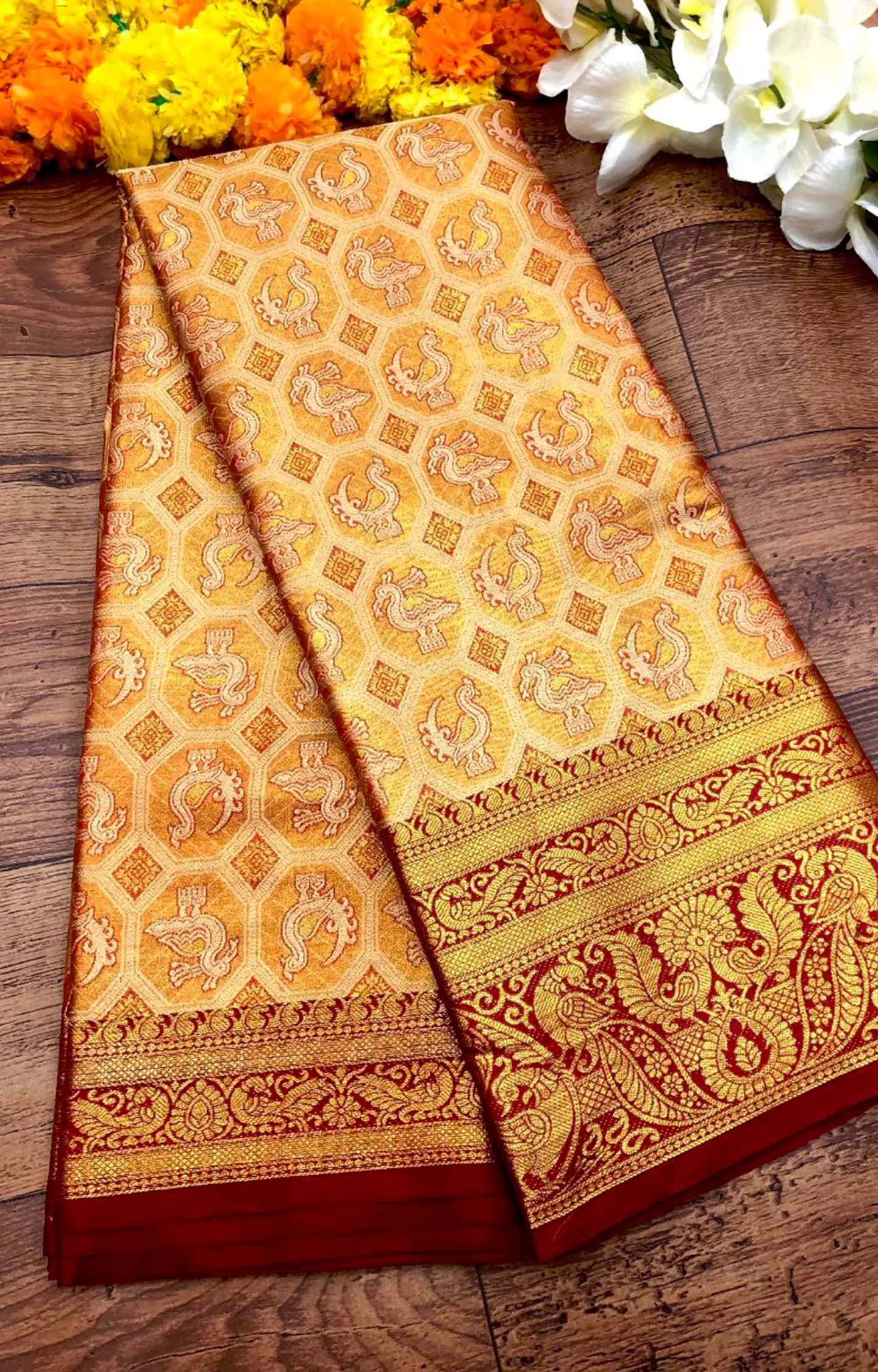 ZODE 3 KANJIVIRAM PATTU SILK PURE GOLD ZARI WEAVING SAREE.